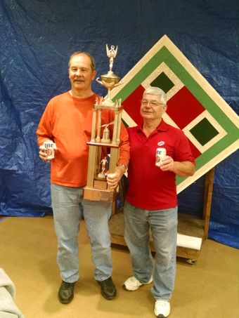 George Kremer(left) and
Mike Eatherton of League Champion
St. Charles KC